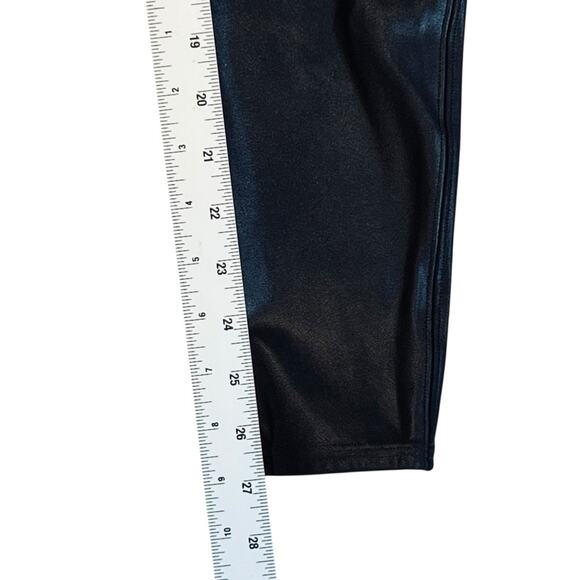 Spanx Women’s Sz XL Black Faux Leather High Rise Leggings Pull On Shaping - Picture 15 of 16